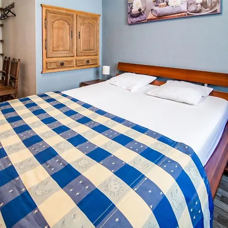 Plush Holiday In La Petite With Private Garden